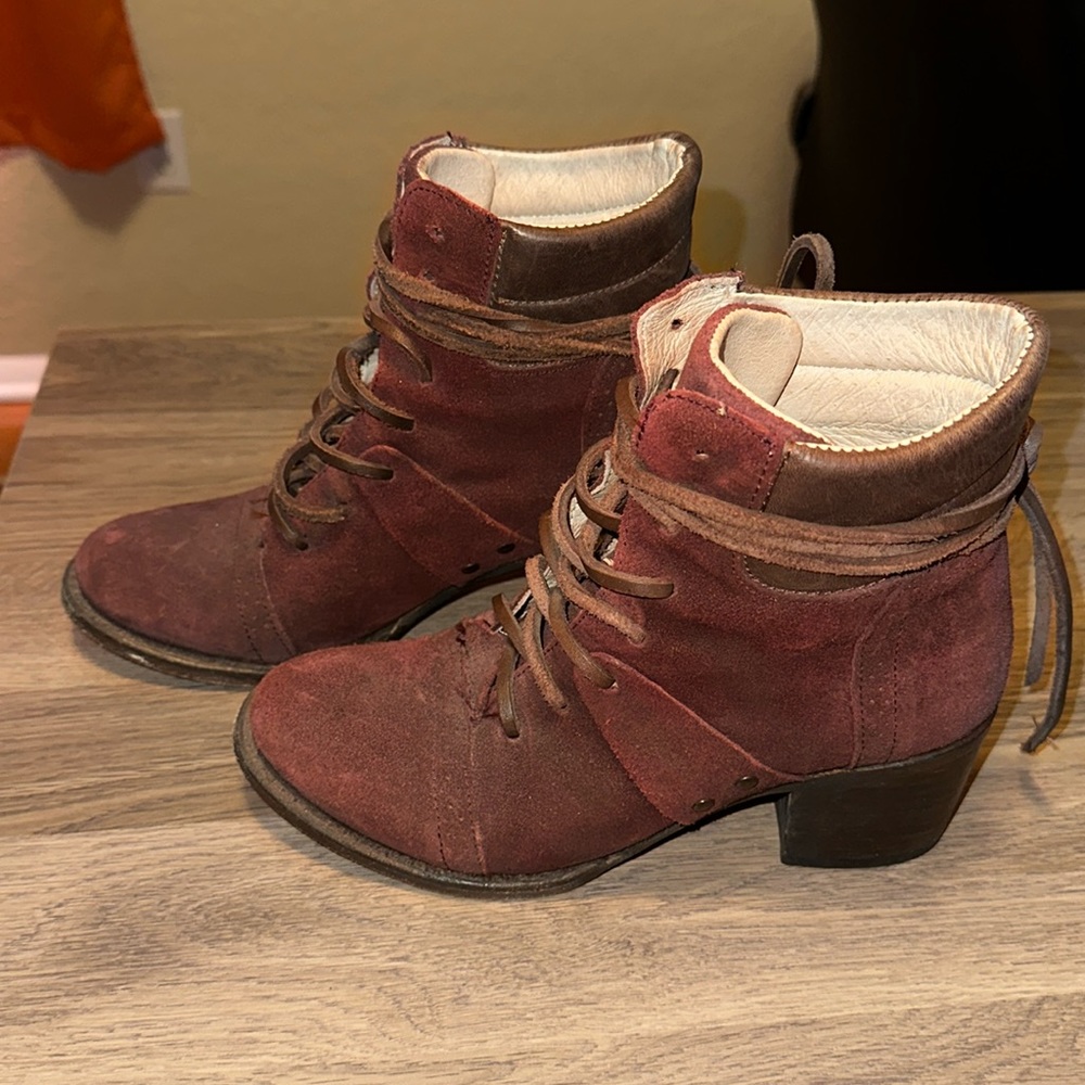 Freebird booties - Picture 2 of 3